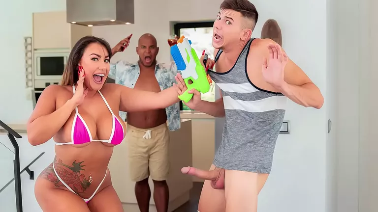Thick Latina, Thick Women, BBW MILF
