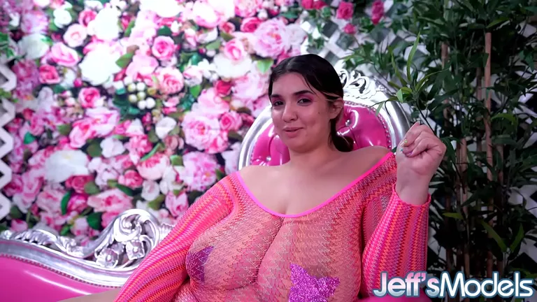 BBW jahanje, BBW pušenje, BBW porno
